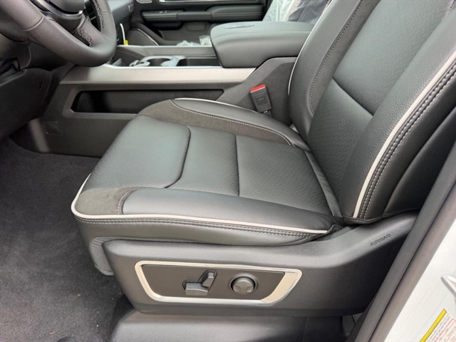 2026 RAM 1500 Laramie:26-186