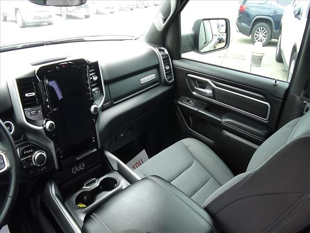 2025 RAM 1500 Big Horn:C7066