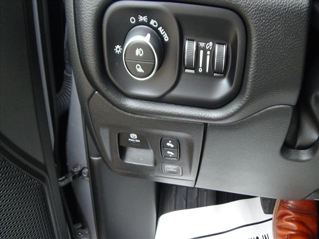 2025 RAM 1500 Big Horn:C6706