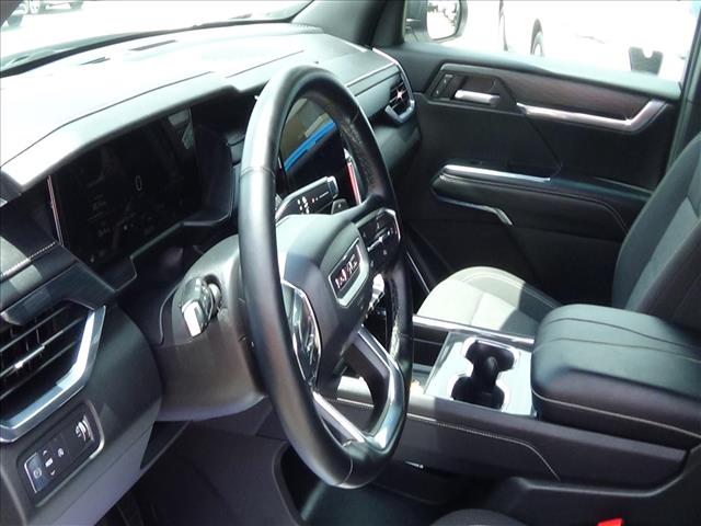 2025 GMC Acadia Elevation:C7021