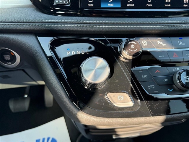 2026 Chrysler Pacifica Select:26-020