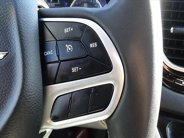 2023 Chrysler Voyager LX:C7138
