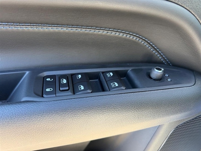 2026 Jeep Compass Latitude:26-015