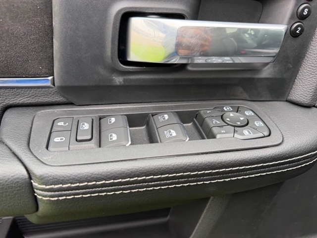 2026 RAM 3500 Laramie:26-180