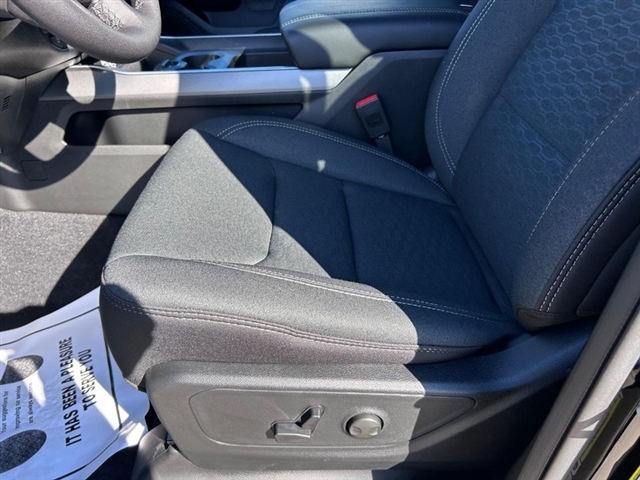 2026 RAM 1500 Big Horn:26-014