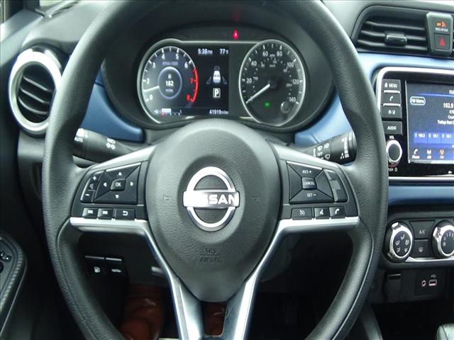 2025 Nissan Versa SV:C6979