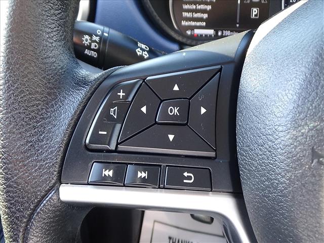 2025 Nissan Versa SV:C7085
