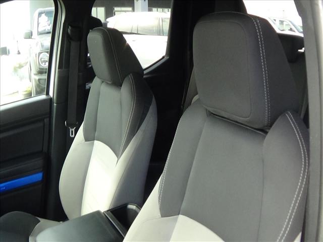 2025 Toyota Tacoma TRD Off-Road:C6785