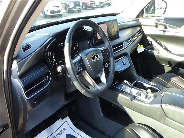 2026 INFINITI QX60 Luxe:C7111