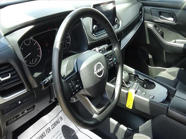 2025 Nissan Rogue SV:C7060