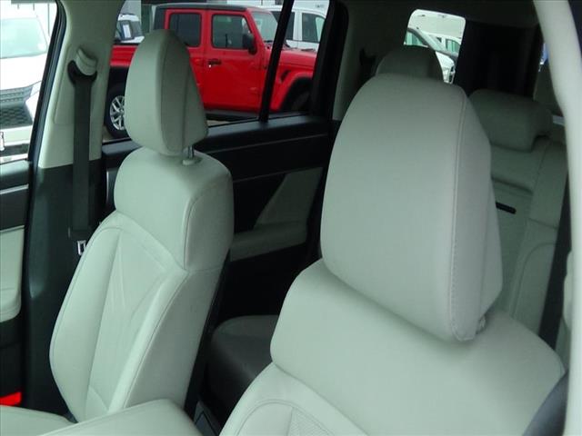 2025 Hyundai SANTA FE SEL:C6694