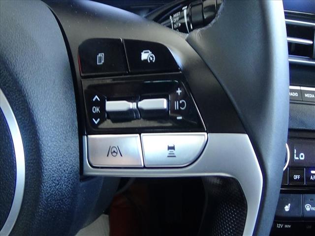 2025 Hyundai ELANTRA SEL Convenience:C6967