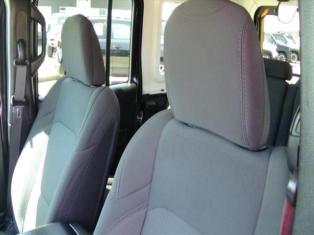 Photo of 2023 Jeep Wrangler Sahara 4xe in Cape Girardeau, MO - 19,  2023 Jeep Wrangler Sahara 4xe:C6162
