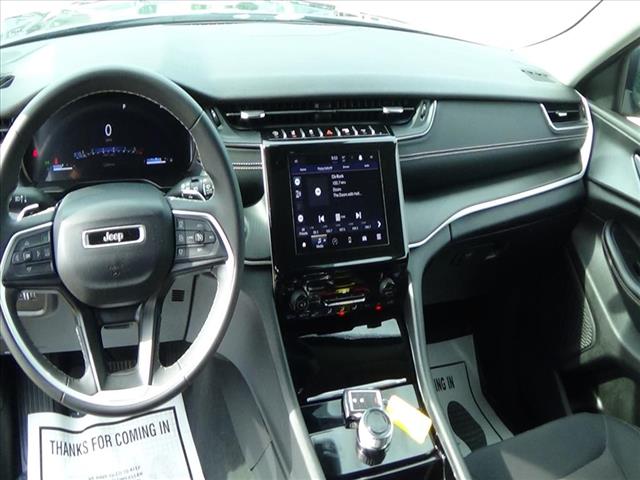 2023 Jeep Grand Cherokee L Laredo