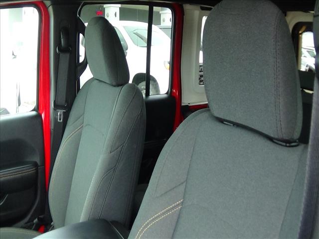 2025 Jeep Wrangler Sahara 4xe:C6934