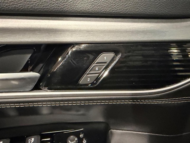 2026 Jeep Grand Wagoneer:26-082