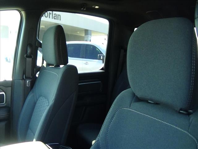 2025 RAM 1500 Big Horn:C6993