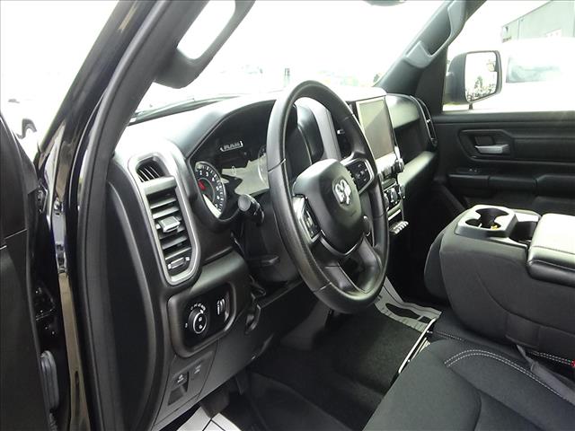 2025 RAM 1500 Warlock:C7033