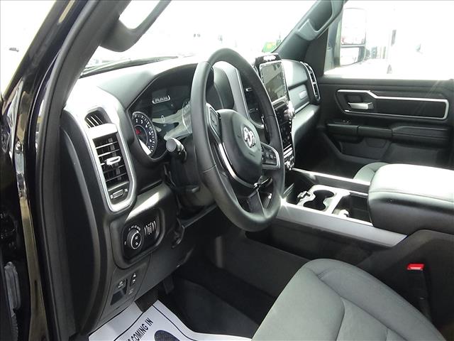 2025 RAM 1500 Big Horn:C6992