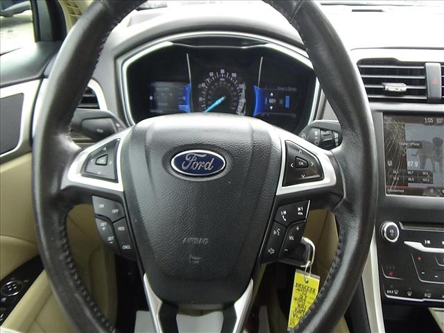 2014 Ford Fusion SE:C6984A