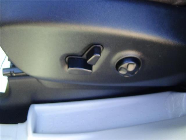 2024 Chrysler Pacifica Touring L:C6854