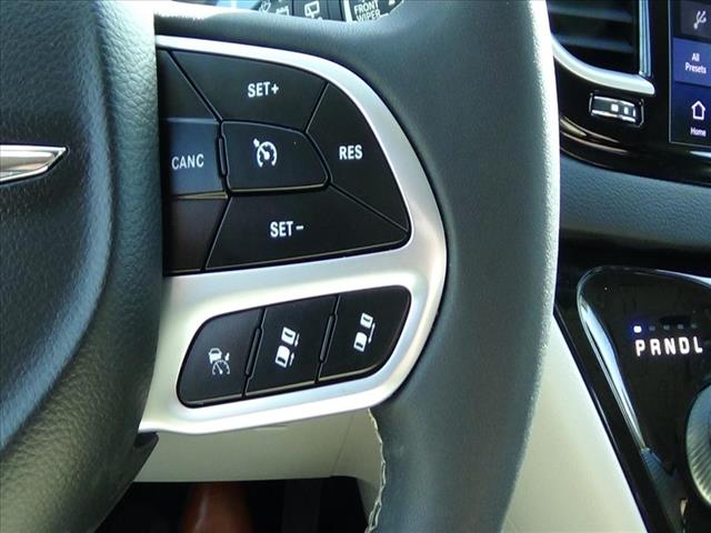 2024 Chrysler Voyager LX:C6451