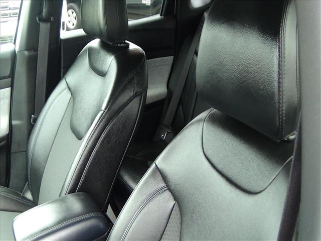 2025 Jeep Compass Latitude:C6850