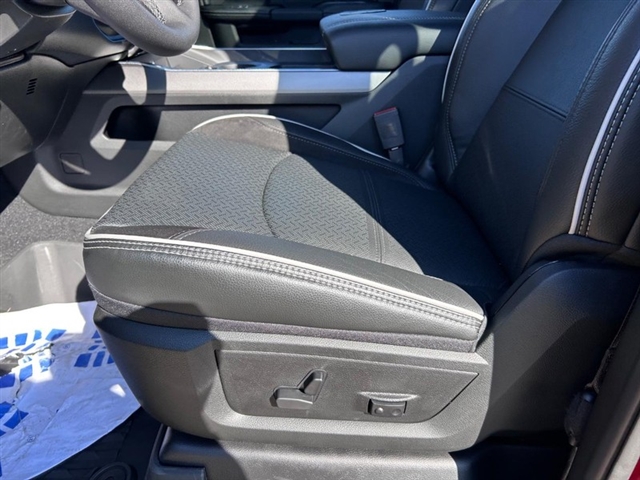 2026 RAM 2500 Laramie:26-026