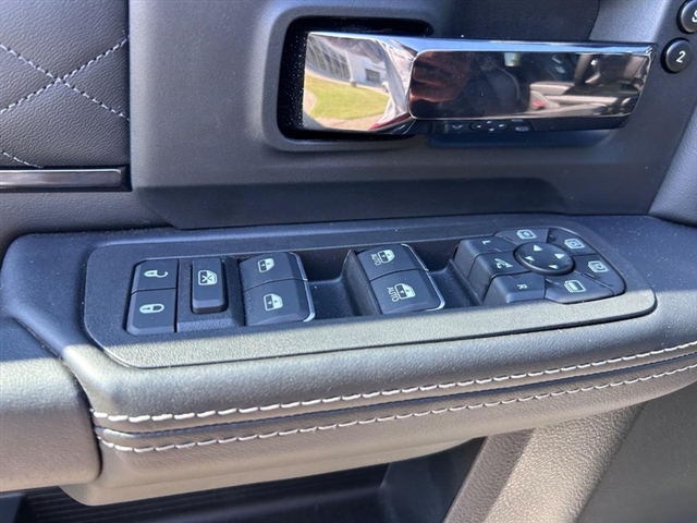 2025 RAM 3500 Limited