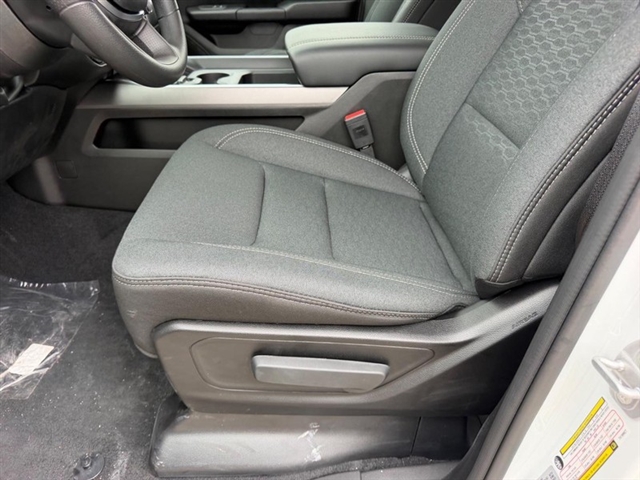 2026 RAM 1500 Express:26-237