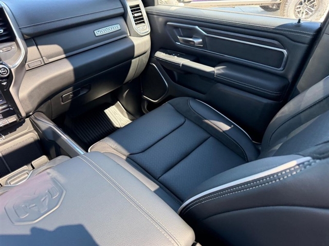 2026 RAM 1500 Laramie:26-160