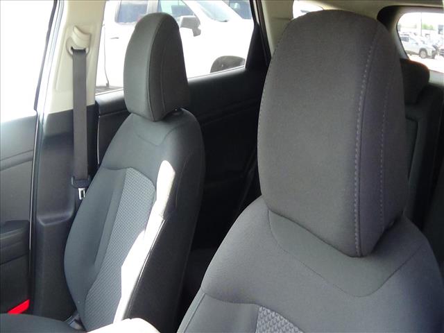 2025 Kia Sportage LX:C6883