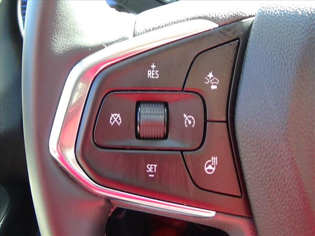 2025 Chevrolet Trax LT:C6821