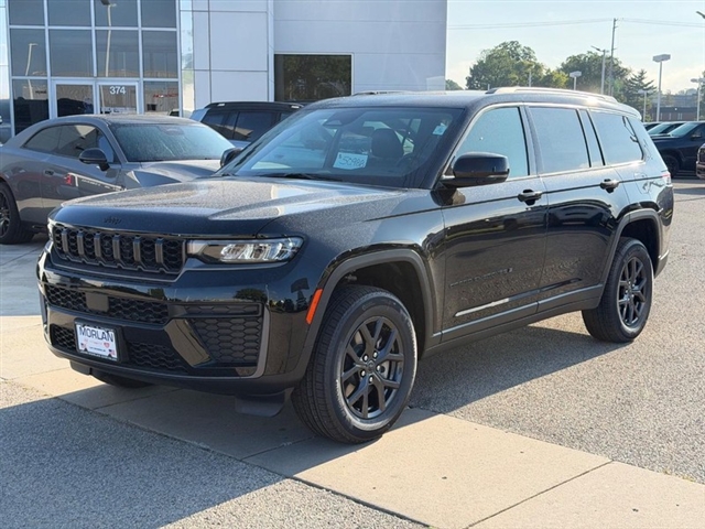 2027 Jeep Grand Cherokee L Altitude  27-035