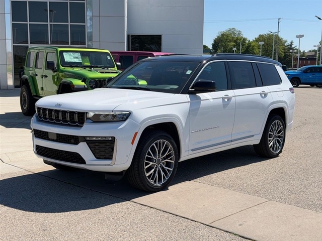 2026 Jeep Grand Cherokee L Summit  26-139