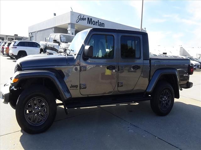 2025 Jeep Gladiator Sport S  C7118