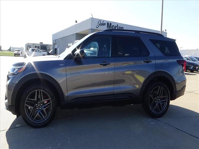 2025 Ford Explorer ST-Line  C7103