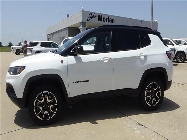 2025 Jeep Compass Trailhawk  C7026