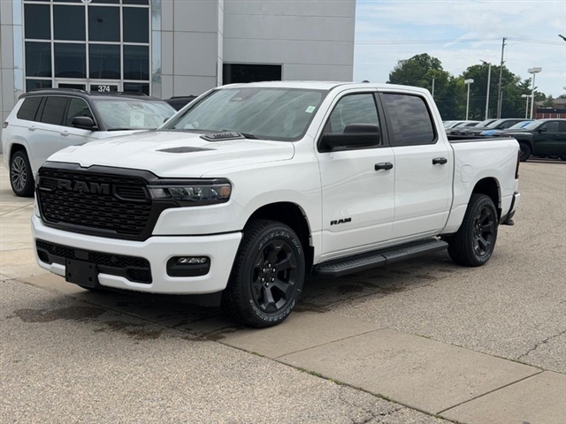 2026 RAM 1500 Express  26-213