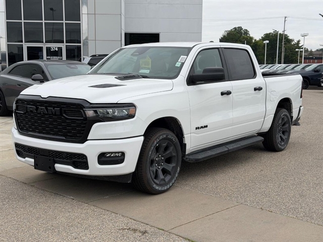 2026 RAM 1500 Express  26-237