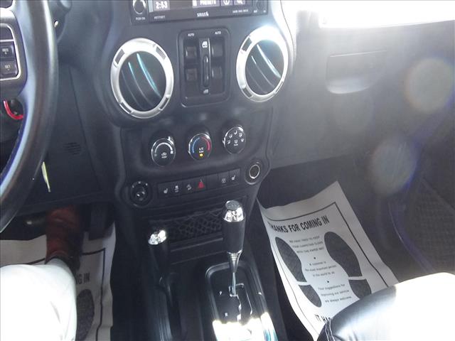 2018 Jeep Wrangler JK Unlimited Rubicon:C6958A