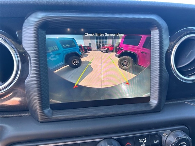 2023 Jeep Wrangler Rubicon 392