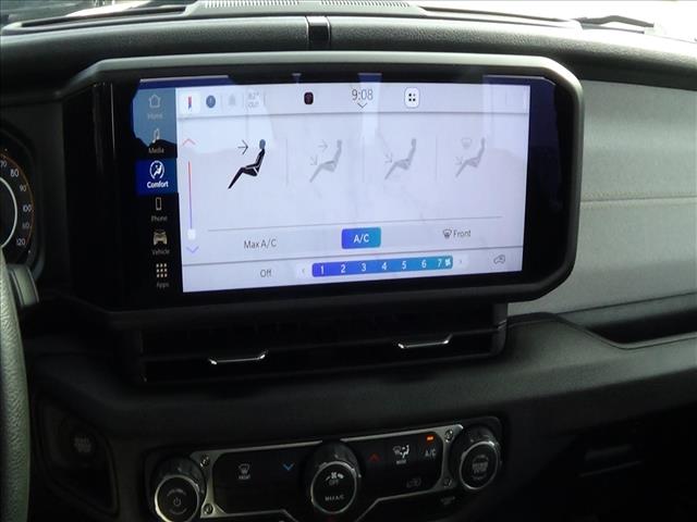 2025 Jeep Wrangler Sport:C6872