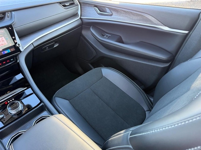 2027 Jeep Grand Cherokee L Altitude:27-035