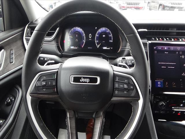2023 Jeep Grand Cherokee L Limited:C7110A