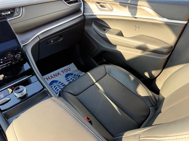 2025 Jeep Grand Cherokee L Limited:25-241