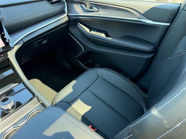 2026 Jeep Grand Cherokee L Limited:26-144