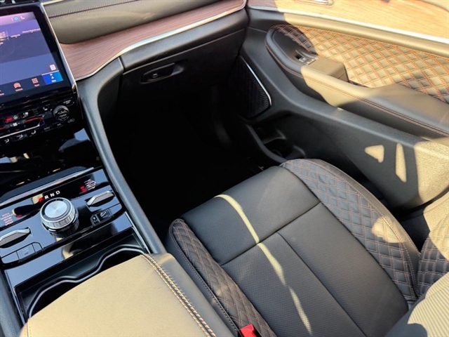 2025 Jeep Grand Cherokee L Summit:25-236