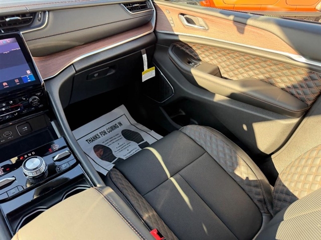 2025 Jeep Grand Cherokee L Summit:25-237