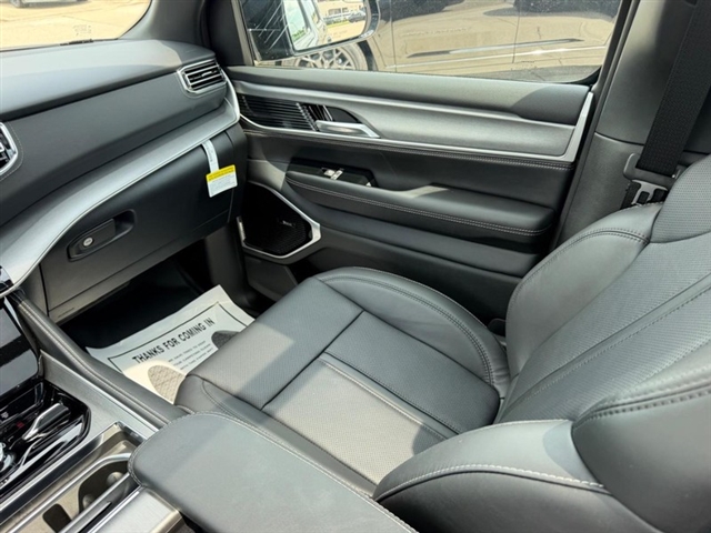 2026 Jeep Grand Wagoneer Limited Reserve:26-149